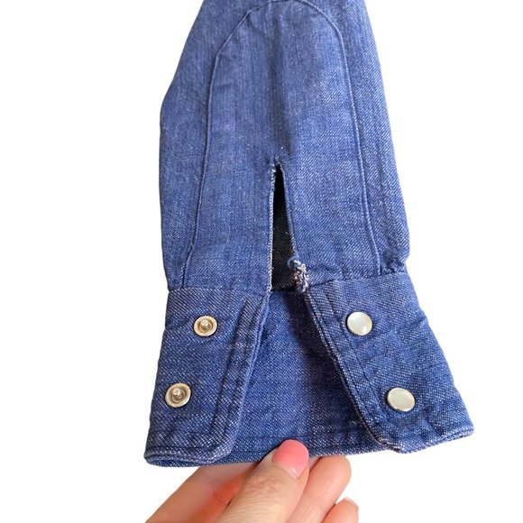 70’s Embroidered Jean Shirt/Jacket - Picture 7 of 16